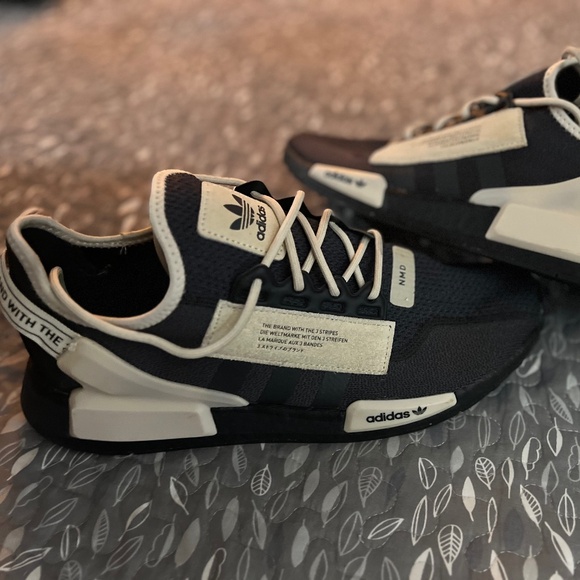 Adidas NMD - Picture 1 of 6